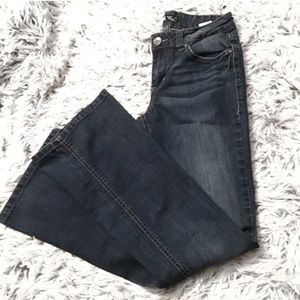 L.e.i Sofia Hipster Flare Jeans